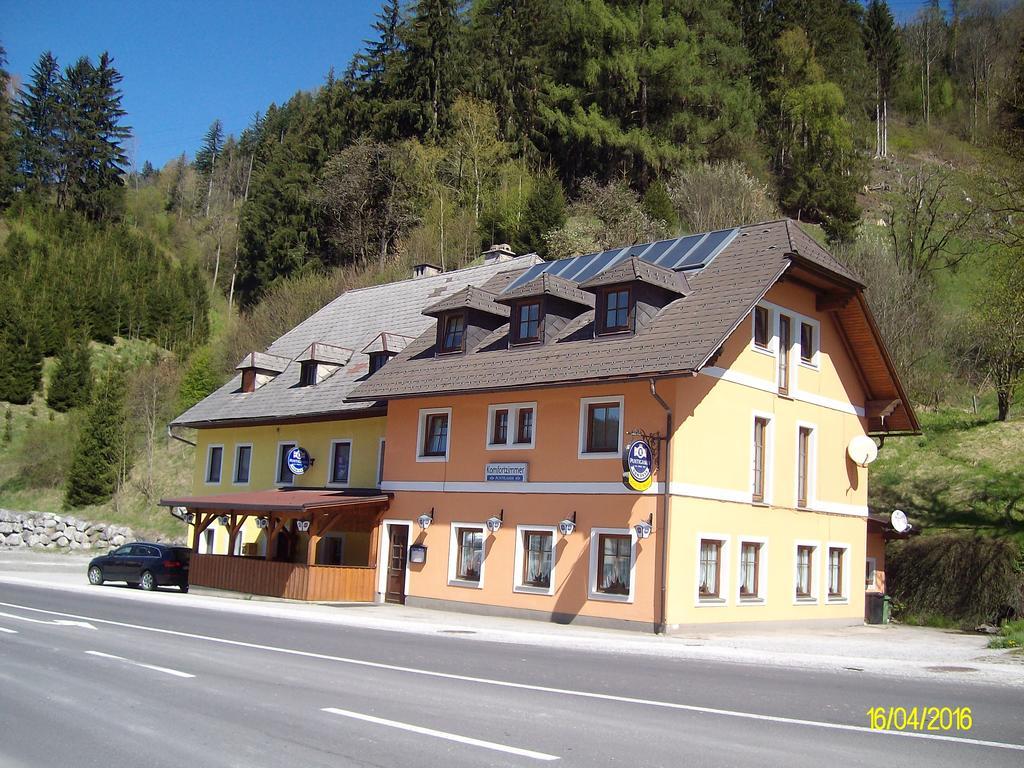 Gasthaus Zur Melzen Hotel Versbichl Zewnętrze zdjęcie